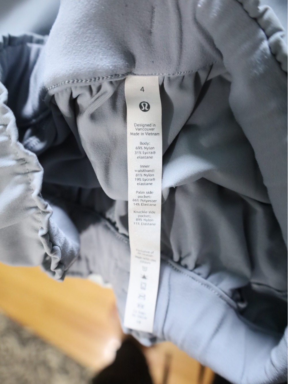 Lululemon Stretch High Rise 7/8 Length Pant in Rhino Grey Womens Size 4 - Picture 9 of 10